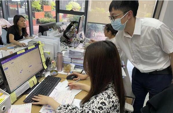 南通政策護(hù)航 助力南通紡織企業(yè)避險增效